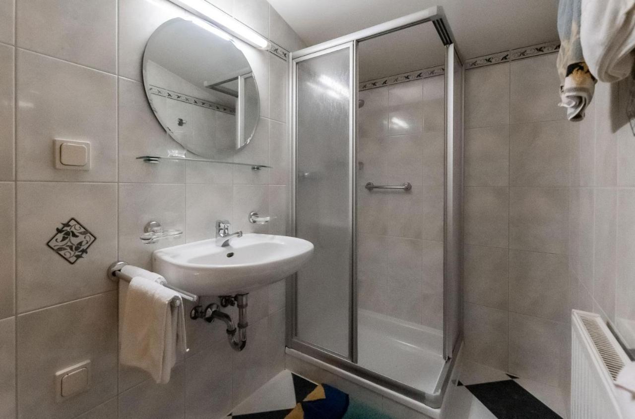 Ferienwohnung Hartlgut باد هوفغاستين المظهر الخارجي الصورة