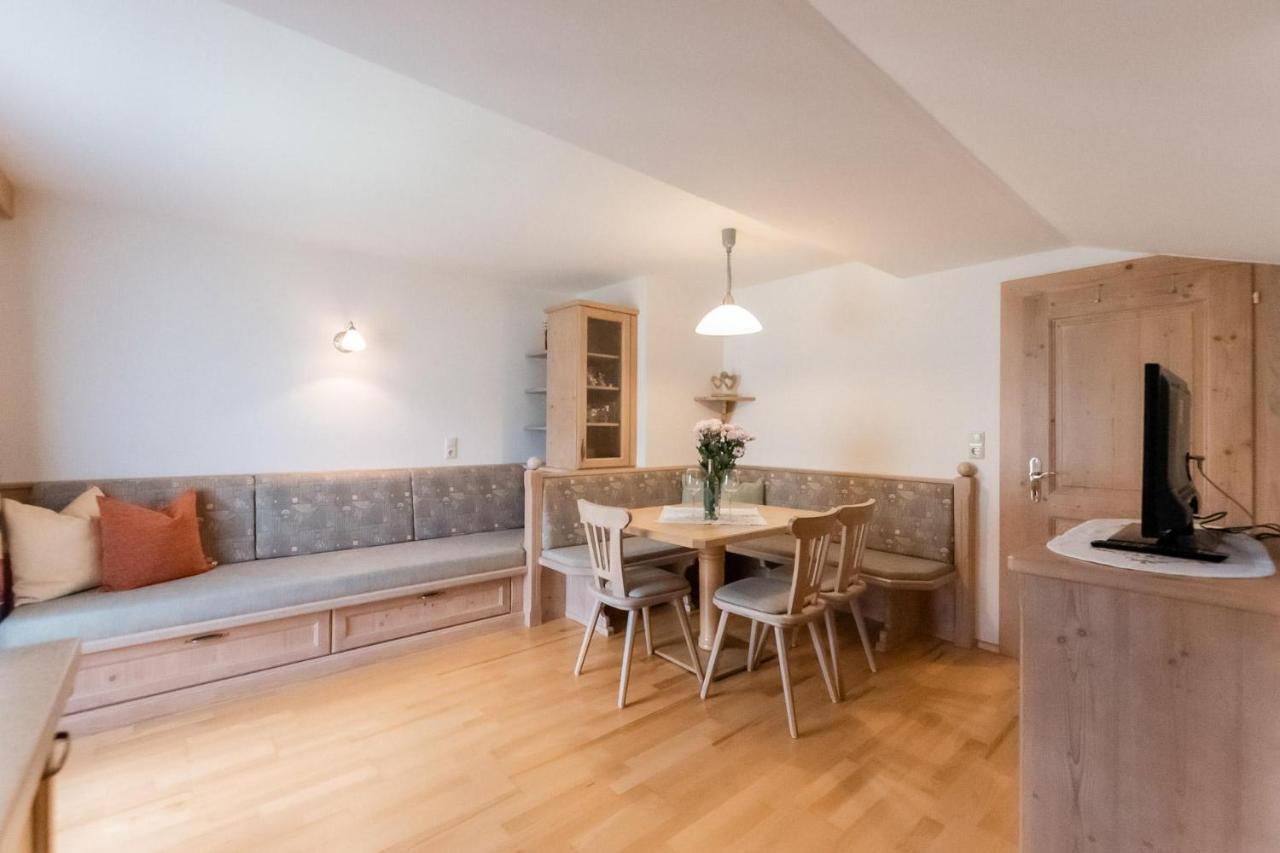 Ferienwohnung Hartlgut باد هوفغاستين المظهر الخارجي الصورة